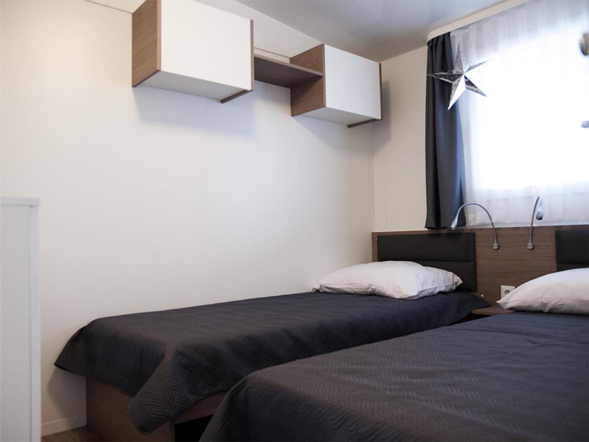 Micanovi Dvori Mobile Home Village Zrmanja オブロヴァツ 部屋 写真